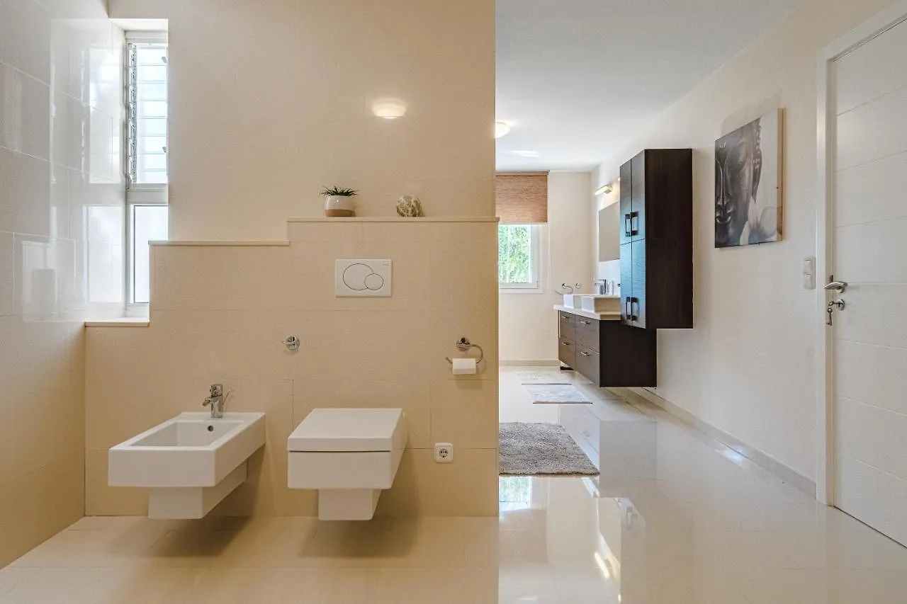 אדחה Luxusvilla Sol Y Mar Mit Grandiosem Meerblick וילה