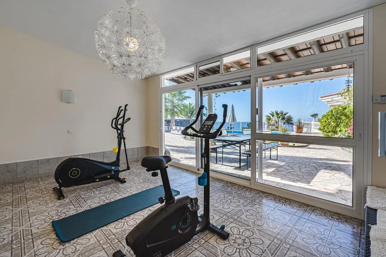 אדחה Luxusvilla Sol Y Mar Mit Grandiosem Meerblick וילה
